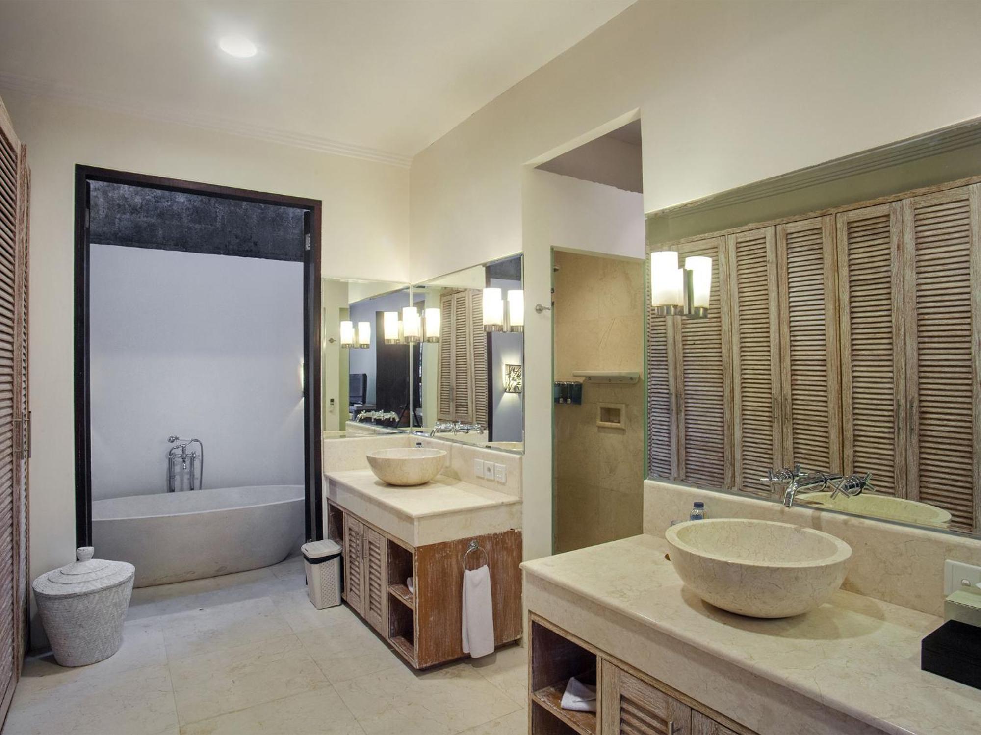 Villa Avalon - CHSE Certified Canggu Esterno foto