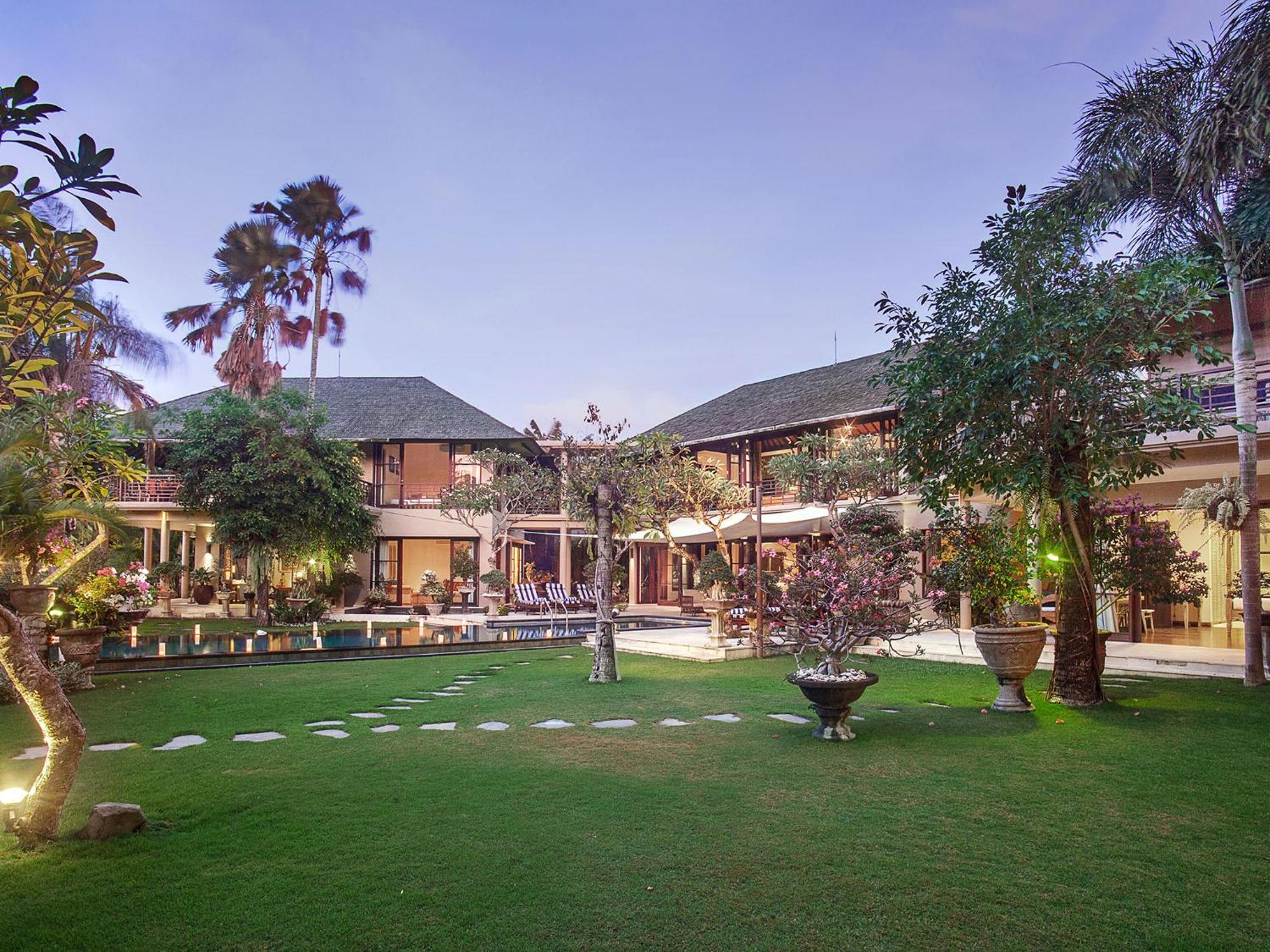 Villa Avalon - CHSE Certified Canggu Esterno foto